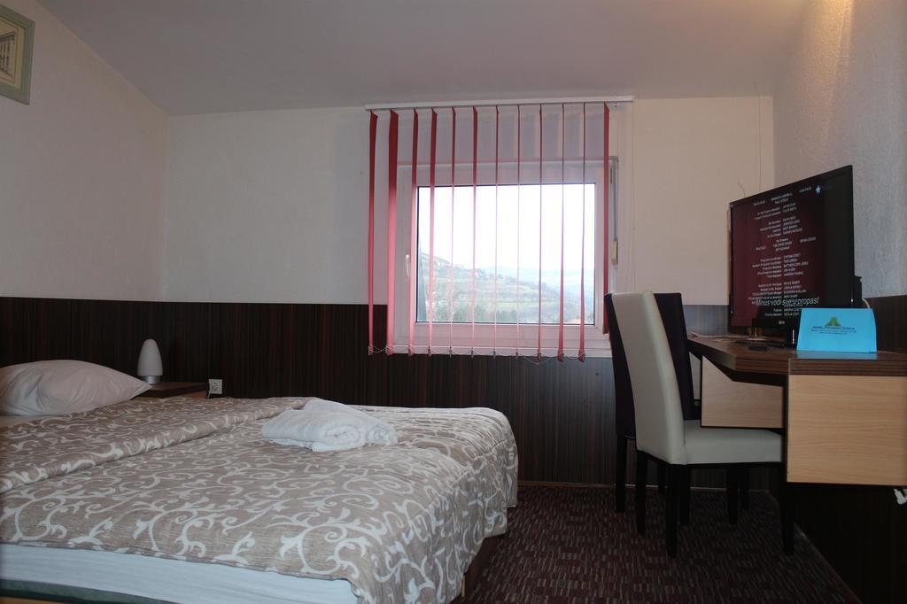 ויסוקו Hotel Piramida Sunca מראה חיצוני תמונה