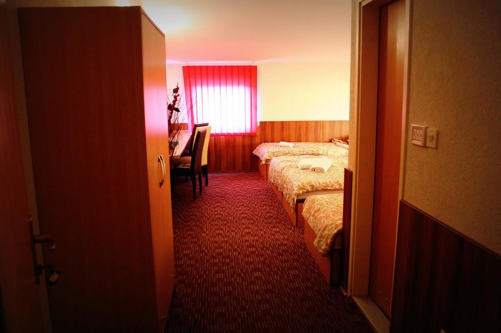 ויסוקו Hotel Piramida Sunca מראה חיצוני תמונה