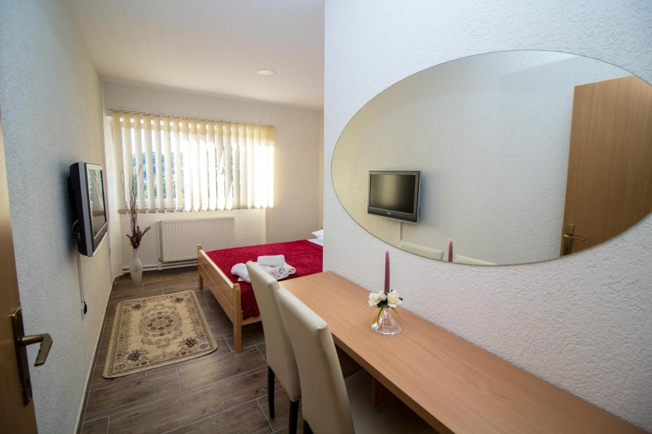 ויסוקו Hotel Piramida Sunca מראה חיצוני תמונה